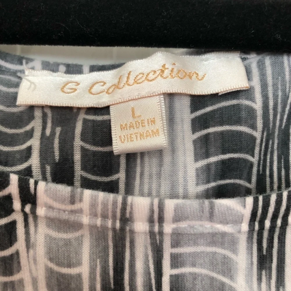 G Collection Tank Black Gray and White